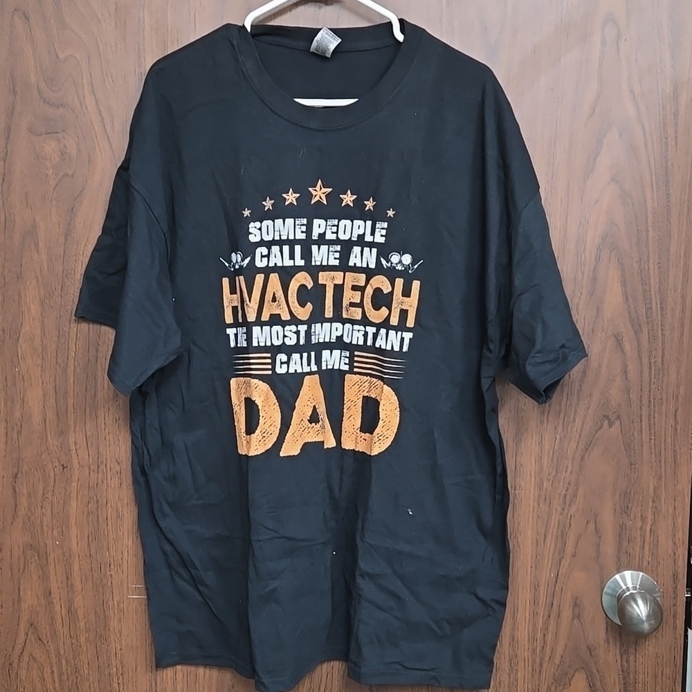Gildan Size 2XL Black HVAC Dad Graphic T-Shirt